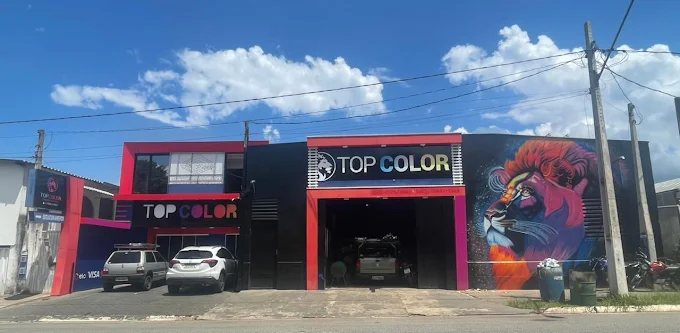 Fachada da Gráfica Top Color na Av. Gov. Mário Covas, 719, em Itapeva